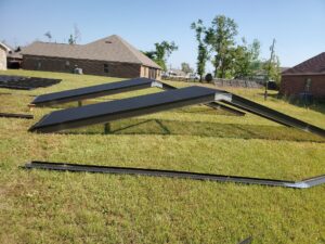 building sections to stand up Pool Enclosure