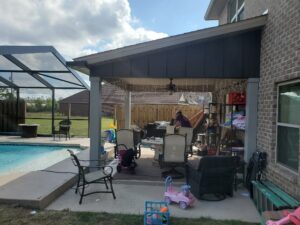 Building Pool Enclosure